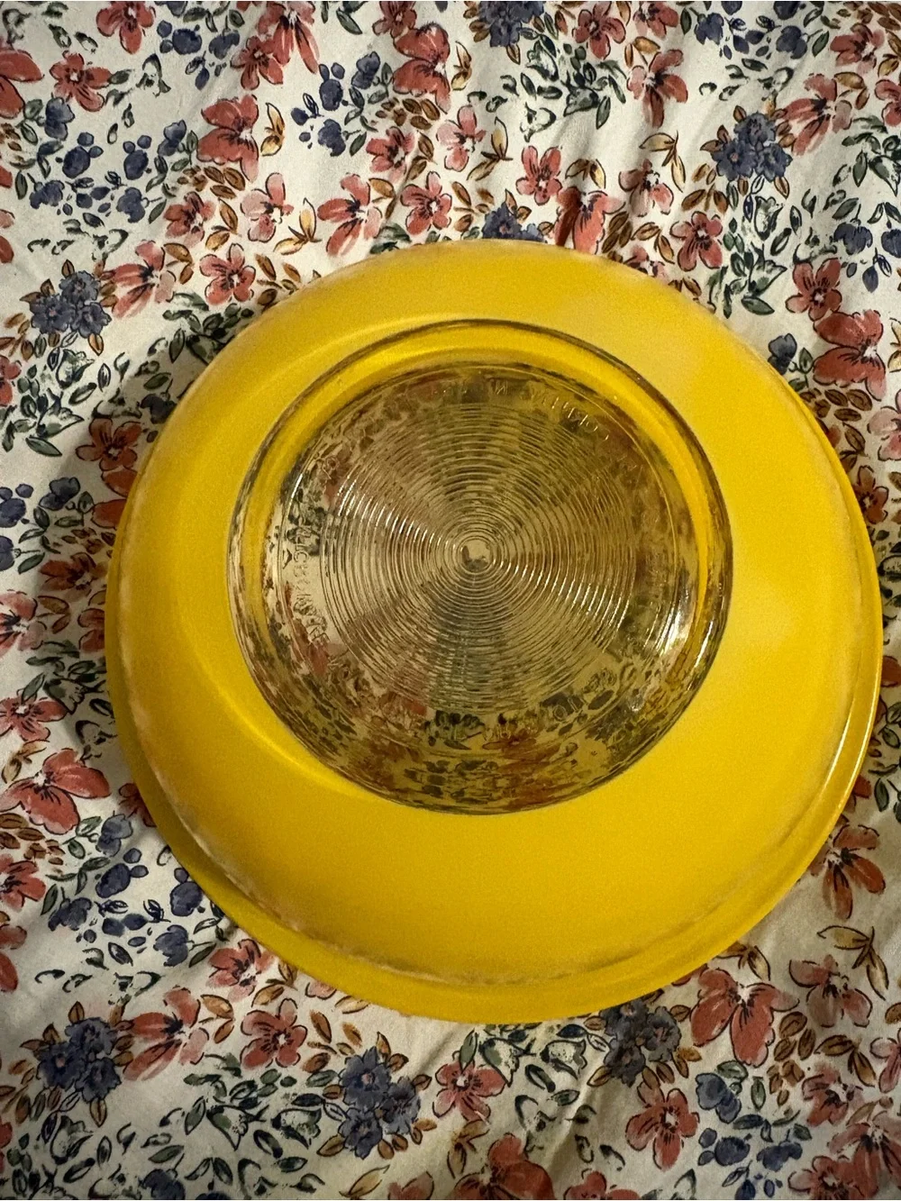 410- vintage Pyrex primary care bowl set